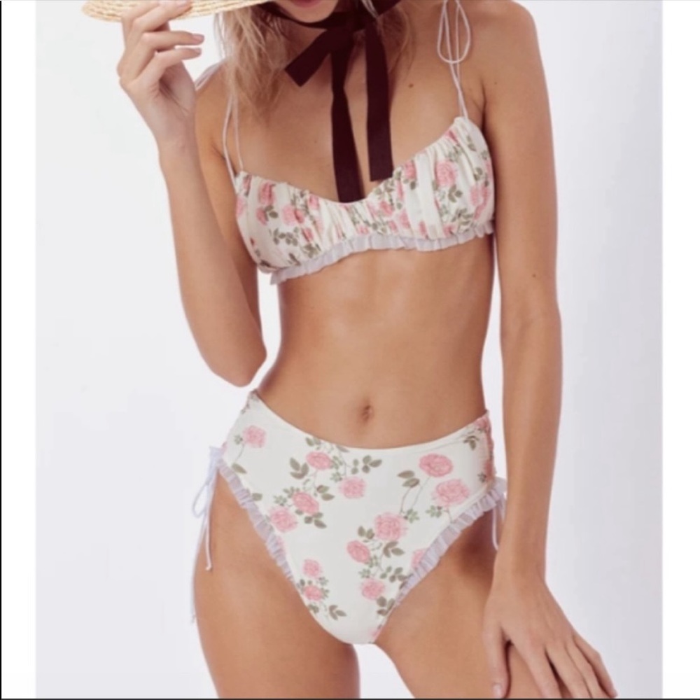 For love and lemons GELATO bikini.